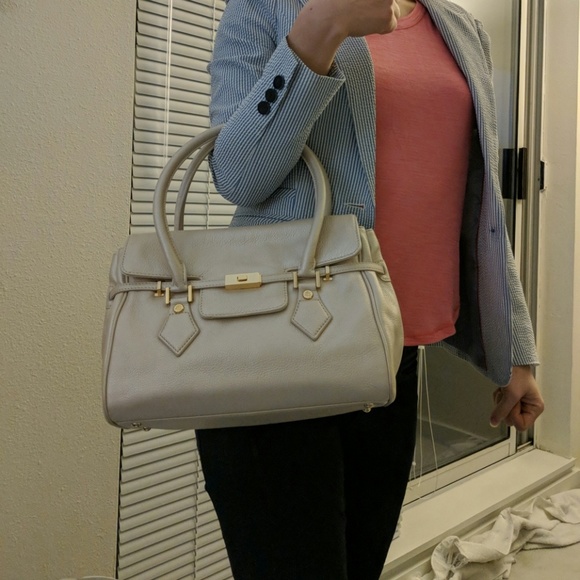 Brooks Brothers satchel in pearlized light pink - Picture 6 of 7